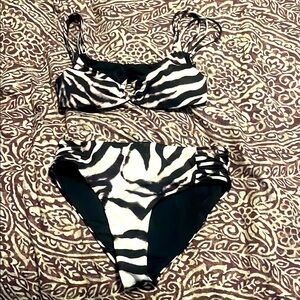 BeBe Zebra Print Bikini Set size small